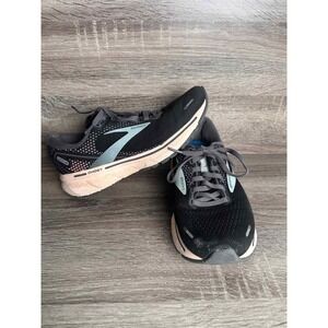 Brooks Ghost 14 Shoes Womens Size 6.5  sneakers Gym Workout Running Yoga FLAW